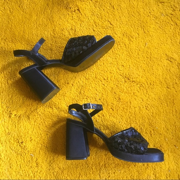 SOLD 90s Sequin Square Toe Pumps - Picture 3 of 4